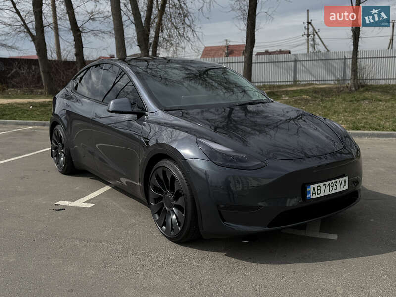Внедорожник / Кроссовер Tesla Model Y 2021 в Виннице