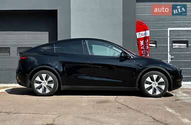 Внедорожник / Кроссовер Tesla Model Y 2023 в 