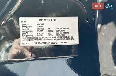 Внедорожник / Кроссовер Tesla Model Y 2023 в 
