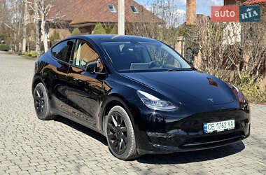 Позашляховик / Кросовер Tesla Model Y 2023 в 