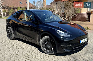 Позашляховик / Кросовер Tesla Model Y 2023 в 