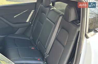 Позашляховик / Кросовер Tesla Model Y 2022 в 