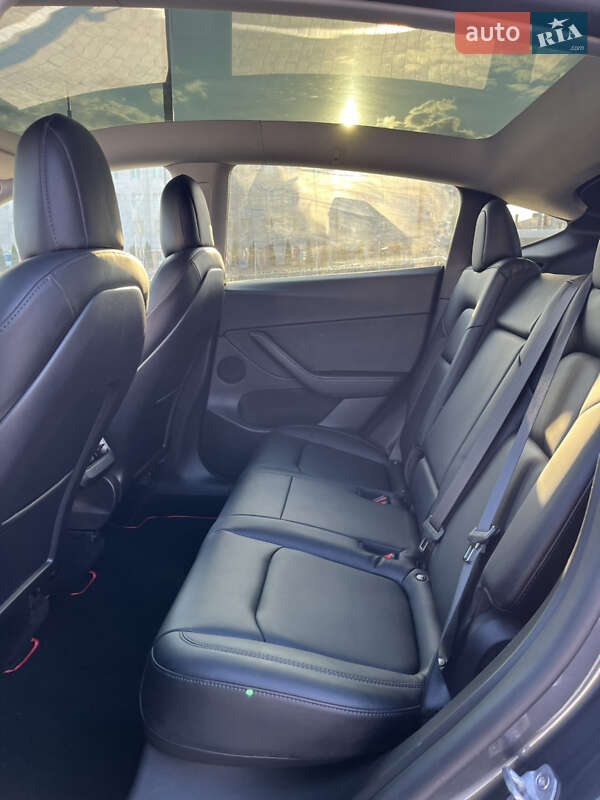 Внедорожник / Кроссовер Tesla Model Y 2022 в Виннице