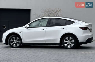 Внедорожник / Кроссовер Tesla Model Y 2021 в Львове