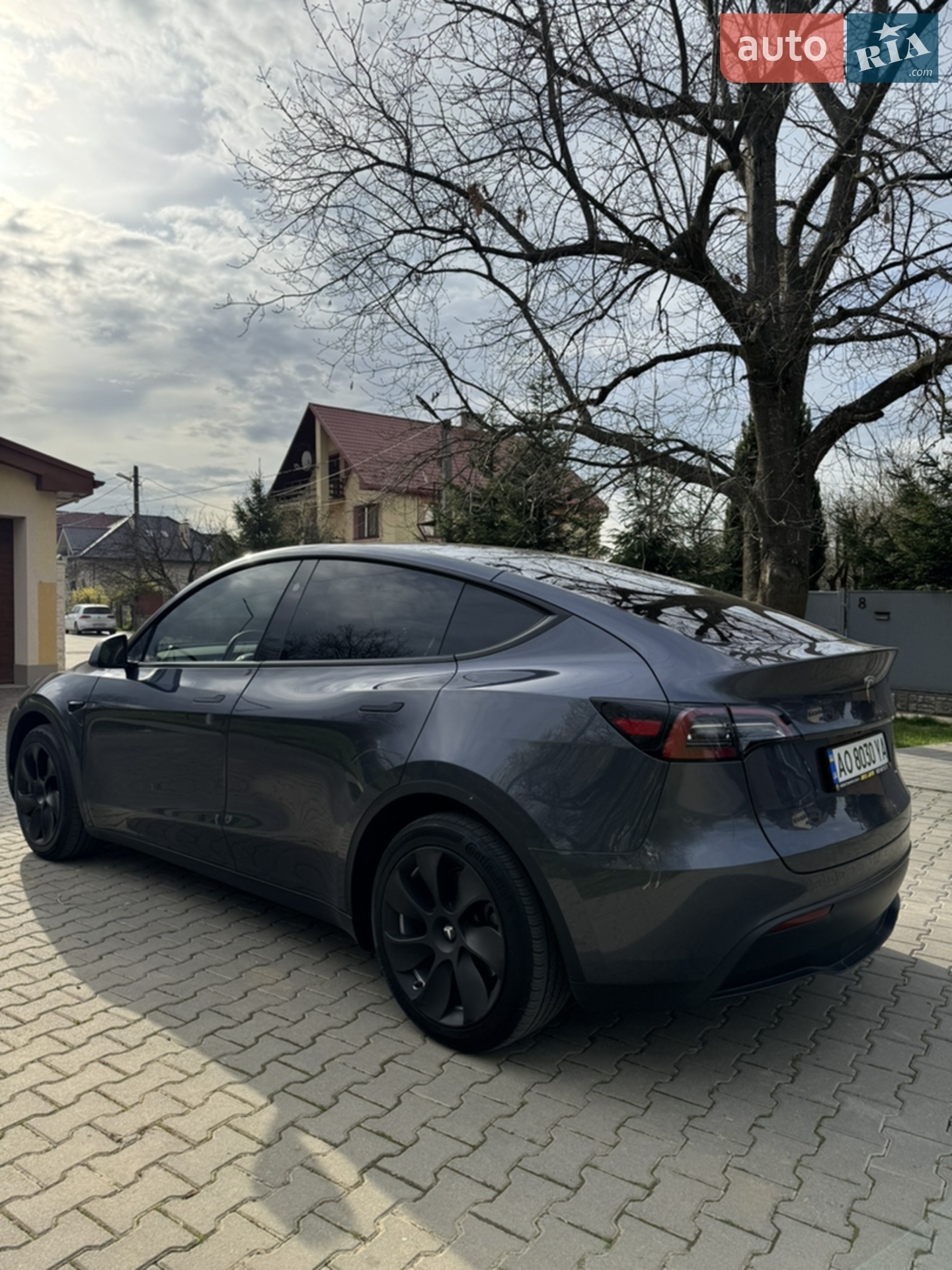 2023 Tesla Model Y - мініатюра 3