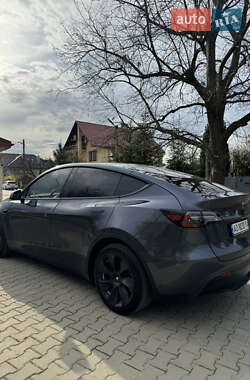 Внедорожник / Кроссовер Tesla Model Y 2023 в 