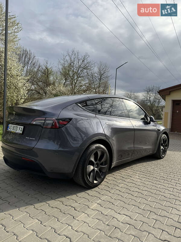 Внедорожник / Кроссовер Tesla Model Y 2023 в Ужгороде фото 7 Внедорожник / Кроссовер Tesla Model Y 2023 в Ужгороде