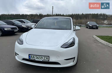 Внедорожник / Кроссовер Tesla Model Y 2021 в 