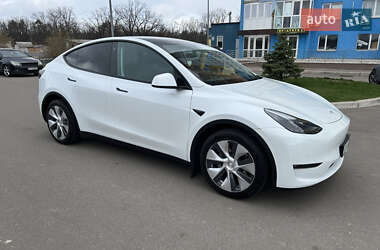 Внедорожник / Кроссовер Tesla Model Y 2021 в 