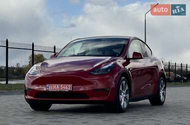 Внедорожник / Кроссовер Tesla Model Y 2021 в 
