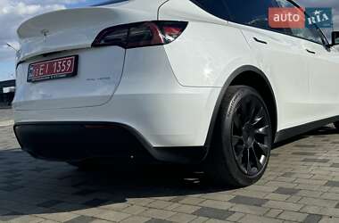 Внедорожник / Кроссовер Tesla Model Y 2023 в 