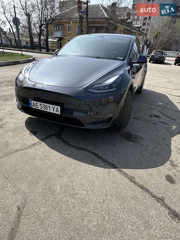 Внедорожник / Кроссовер Tesla Model Y 2021 в Новомосковске