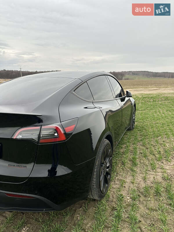 Внедорожник / Кроссовер Tesla Model Y 2022 в Львове