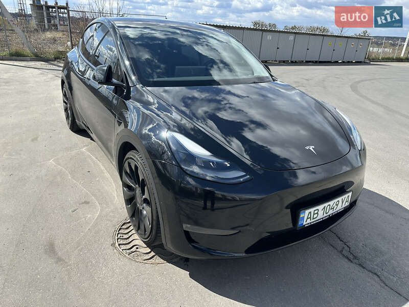 Tesla Model Y 2022