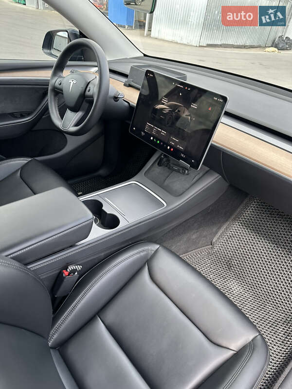 Внедорожник / Кроссовер Tesla Model Y 2022 в Виннице фото 17 Внедорожник / Кроссовер Tesla Model Y 2022 в Виннице