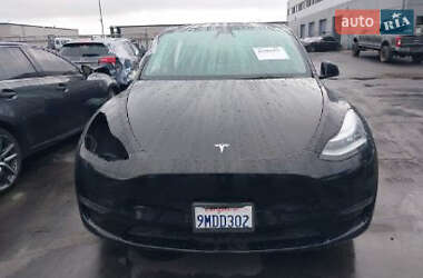 Внедорожник / Кроссовер Tesla Model Y 2022 в 
