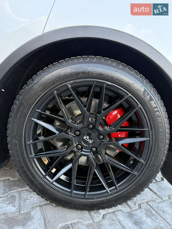 Позашляховик / Кросовер Tesla Model Y 2022 в Дніпрі