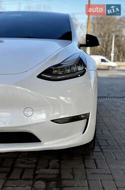 Внедорожник / Кроссовер Tesla Model Y 2022 в 