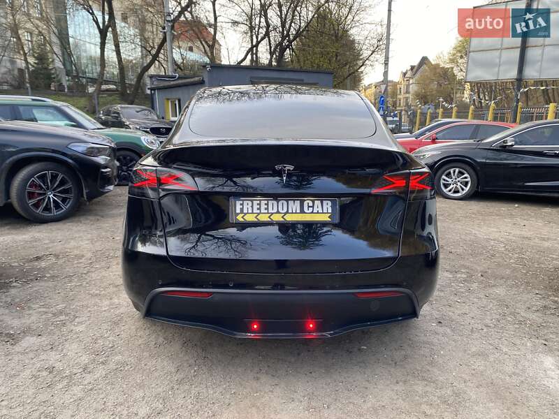 Внедорожник / Кроссовер Tesla Model Y 2020 в Львове