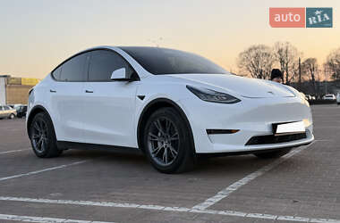 Внедорожник / Кроссовер Tesla Model Y 2022 в 