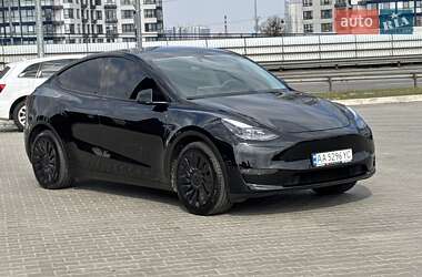 Позашляховик / Кросовер Tesla Model Y 2024 в 