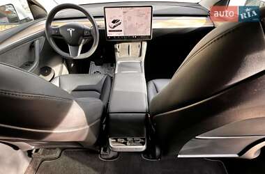 Внедорожник / Кроссовер Tesla Model Y 2023 в 