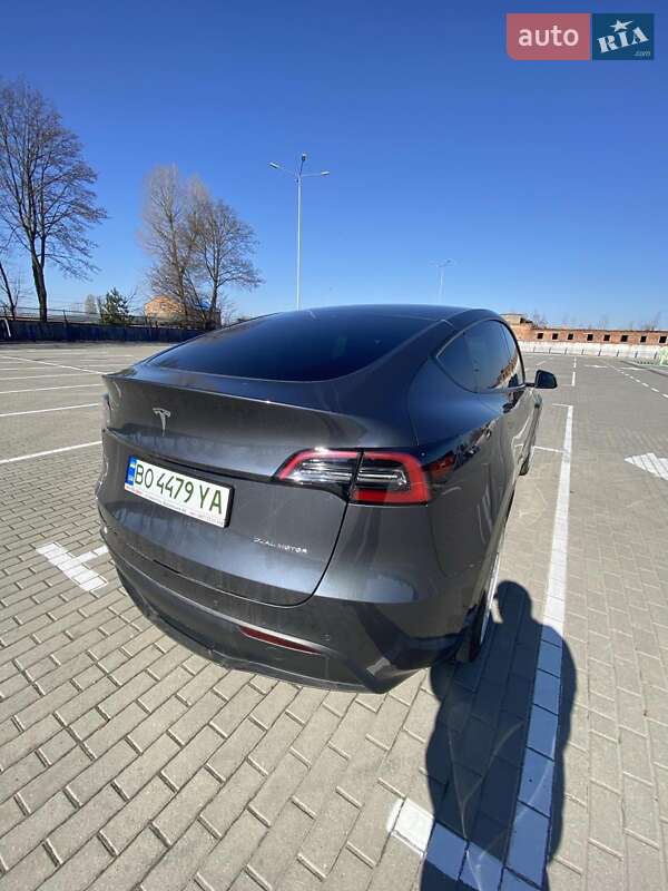 Позашляховик / Кросовер Tesla Model Y 2022 в Тернополі