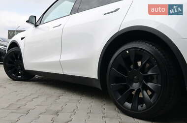 Внедорожник / Кроссовер Tesla Model Y 2022 в 