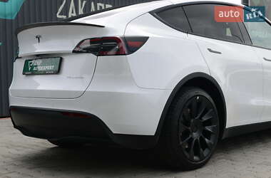 Внедорожник / Кроссовер Tesla Model Y 2022 в 