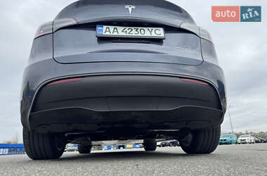 Внедорожник / Кроссовер Tesla Model Y 2023 в 