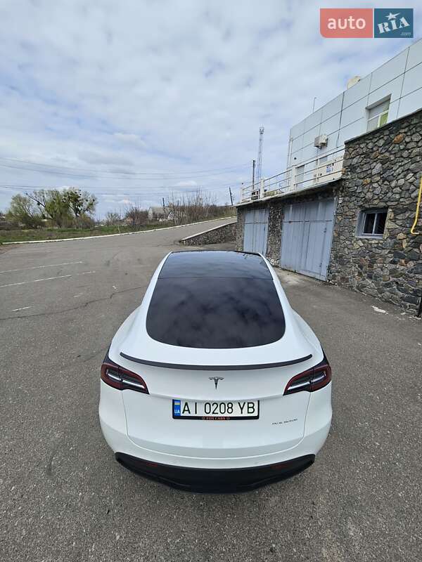 Внедорожник / Кроссовер Tesla Model Y 2022 в Киеве
