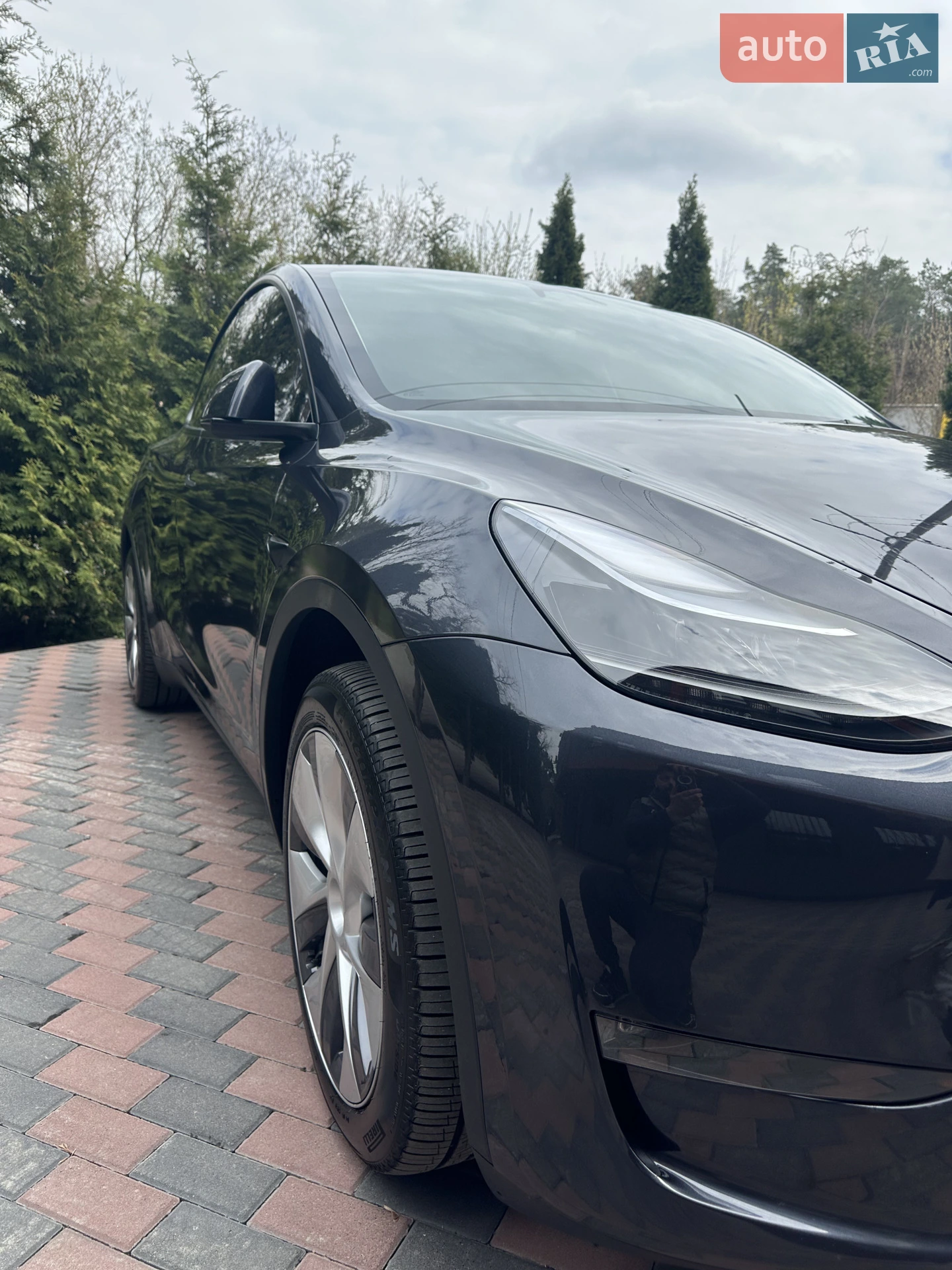 2024 Tesla Model Y - мініатюра 3
