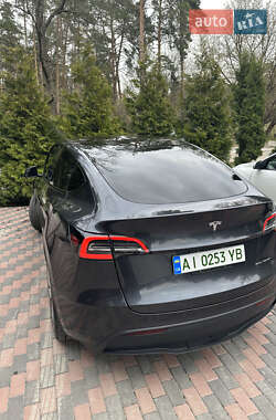Внедорожник / Кроссовер Tesla Model Y 2024 в 