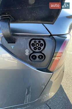 Внедорожник / Кроссовер Tesla Model Y 2023 в 