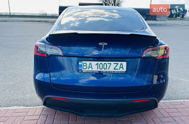 Внедорожник / Кроссовер Tesla Model Y 2021 в 