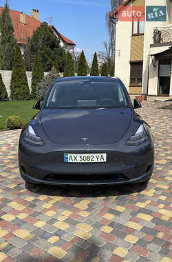 Внедорожник / Кроссовер Tesla Model Y 2023 в 