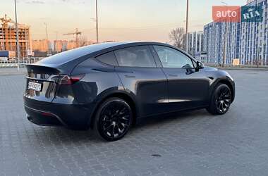 Внедорожник / Кроссовер Tesla Model Y 2024 в 