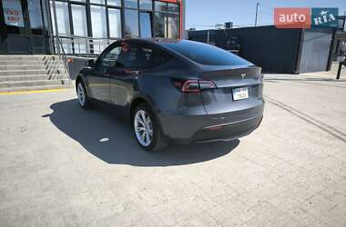 Внедорожник / Кроссовер Tesla Model Y 2023 в 