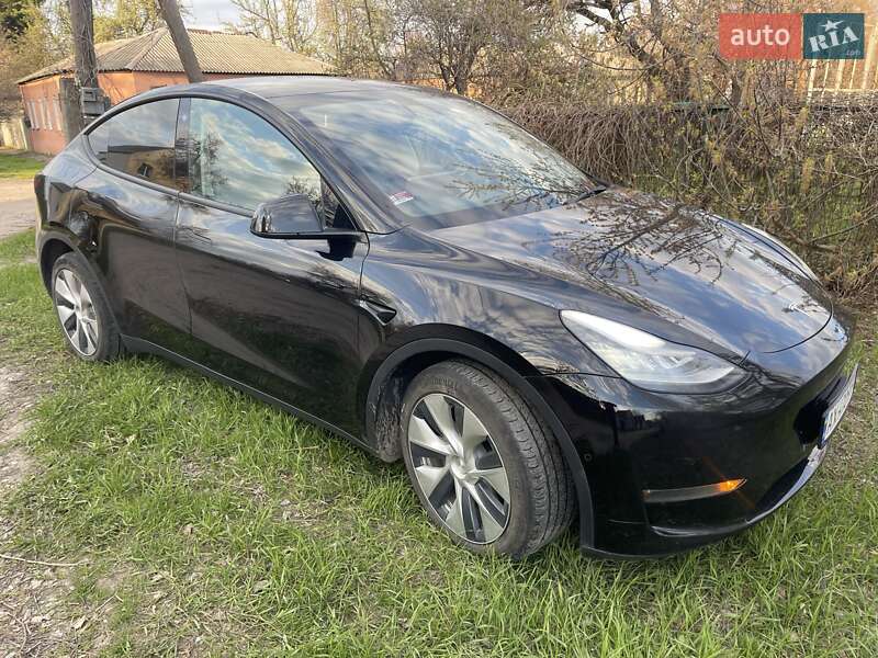 Внедорожник / Кроссовер Tesla Model Y 2021 в Харькове
