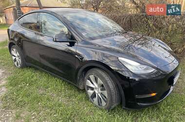 Внедорожник / Кроссовер Tesla Model Y 2021 в 