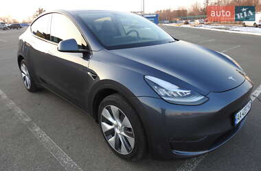 Внедорожник / Кроссовер Tesla Model Y 2023 в 