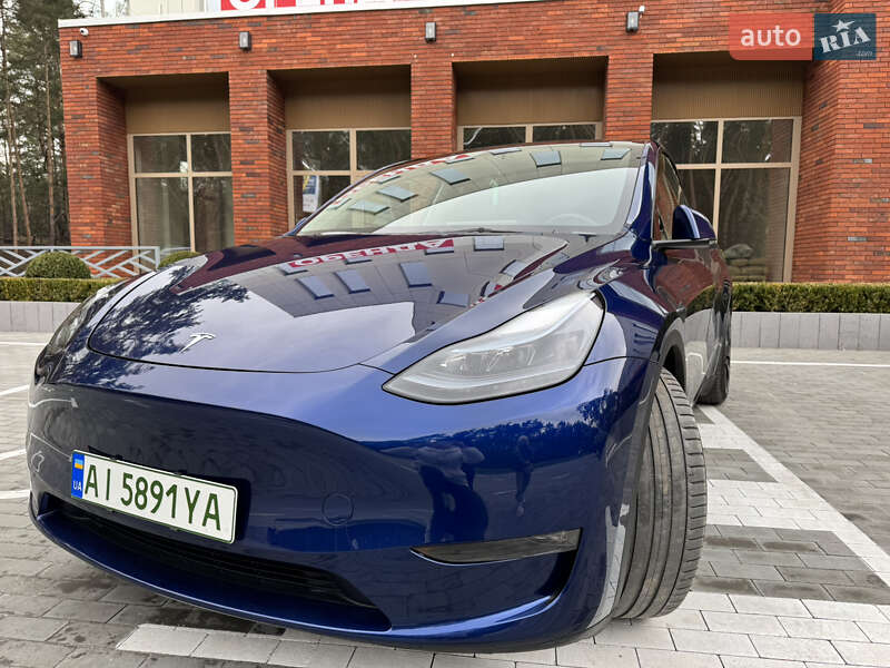 Внедорожник / Кроссовер Tesla Model Y 2023 в Киеве