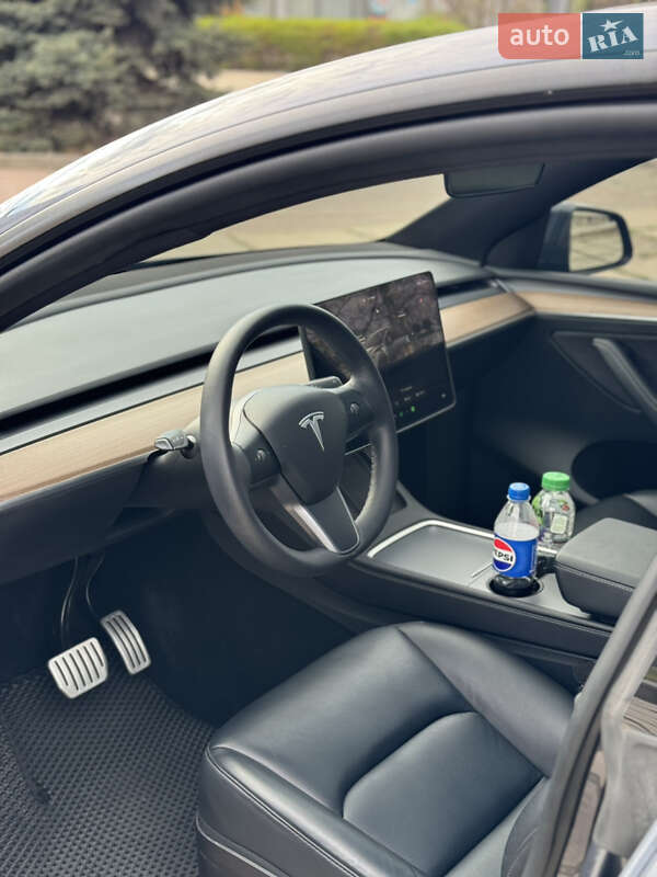 Внедорожник / Кроссовер Tesla Model Y 2022 в Харькове