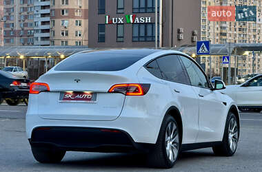 Внедорожник / Кроссовер Tesla Model Y 2022 в 