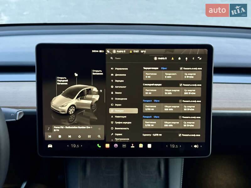 Позашляховик / Кросовер Tesla Model Y 2022 в Києві