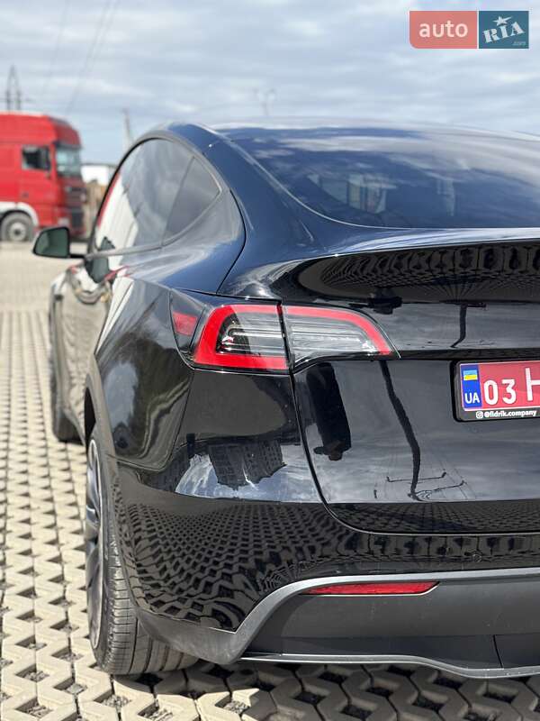 Внедорожник / Кроссовер Tesla Model Y 2022 в Луцке