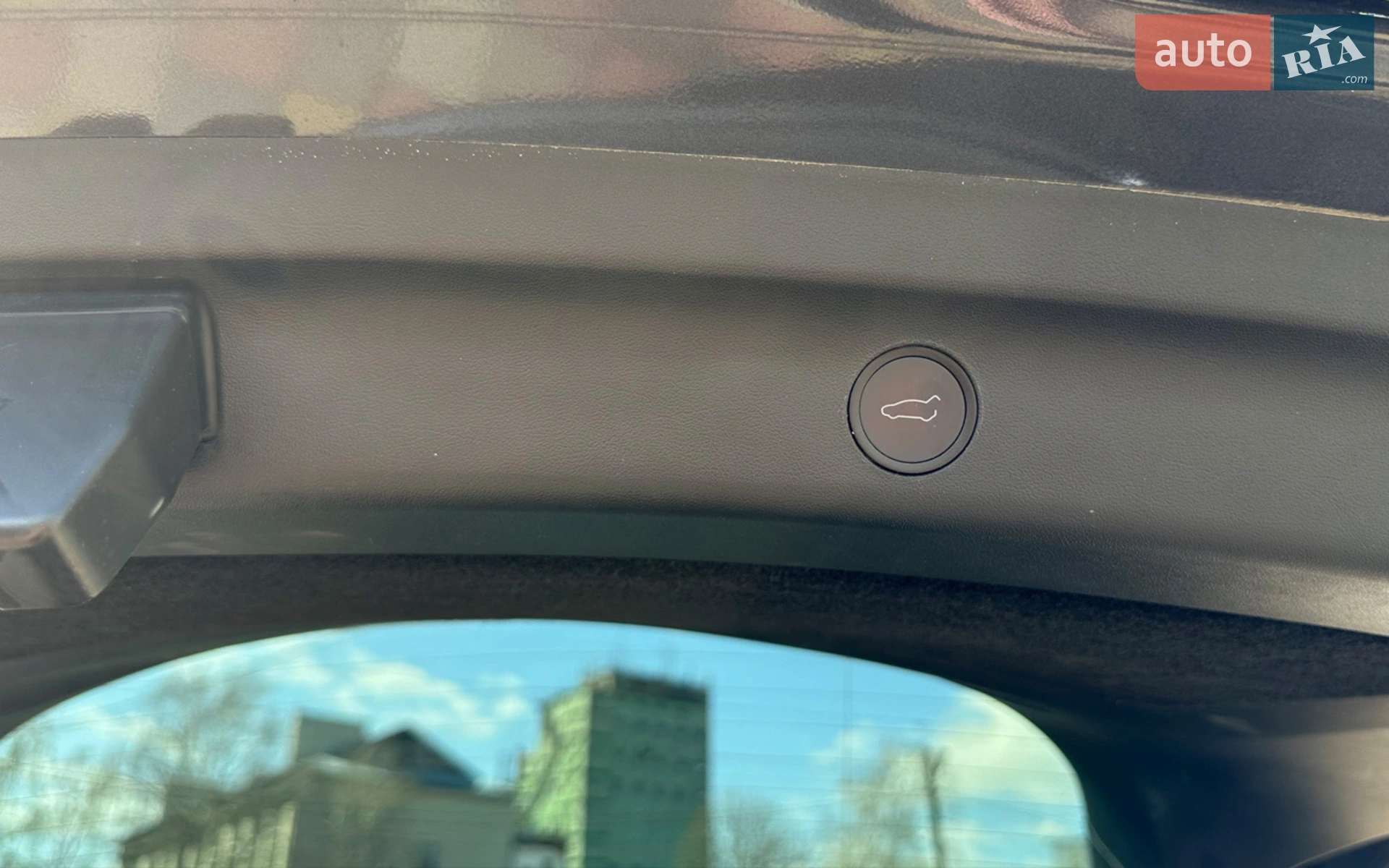 2021 Tesla Model Y - мініатюра 8