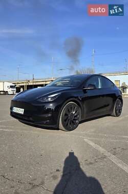 Позашляховик / Кросовер Tesla Model Y 2021 в 