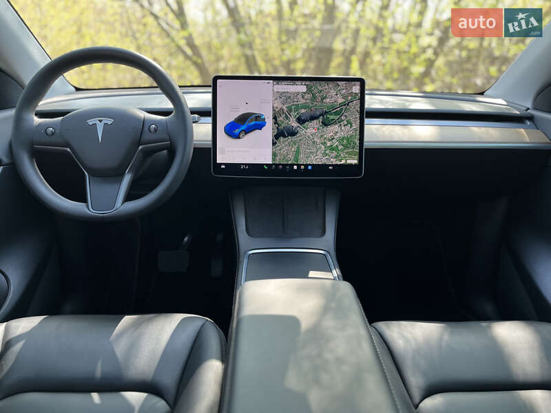 Позашляховик / Кросовер Tesla Model Y 2021 в Харкові