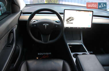 Внедорожник / Кроссовер Tesla Model Y 2021 в 